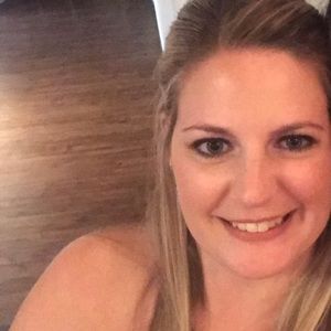 Meet your Posher, Michele